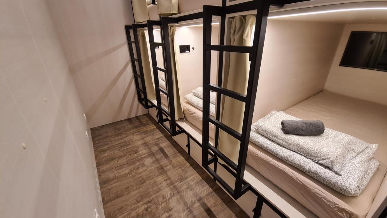 Cabin Hostel Ljubljana Dış mekan fotoğraf